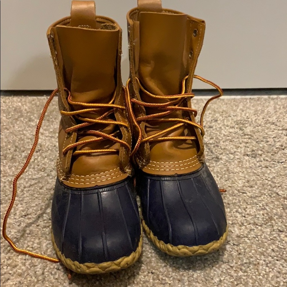 Gently worn, great condition LL Bean boots